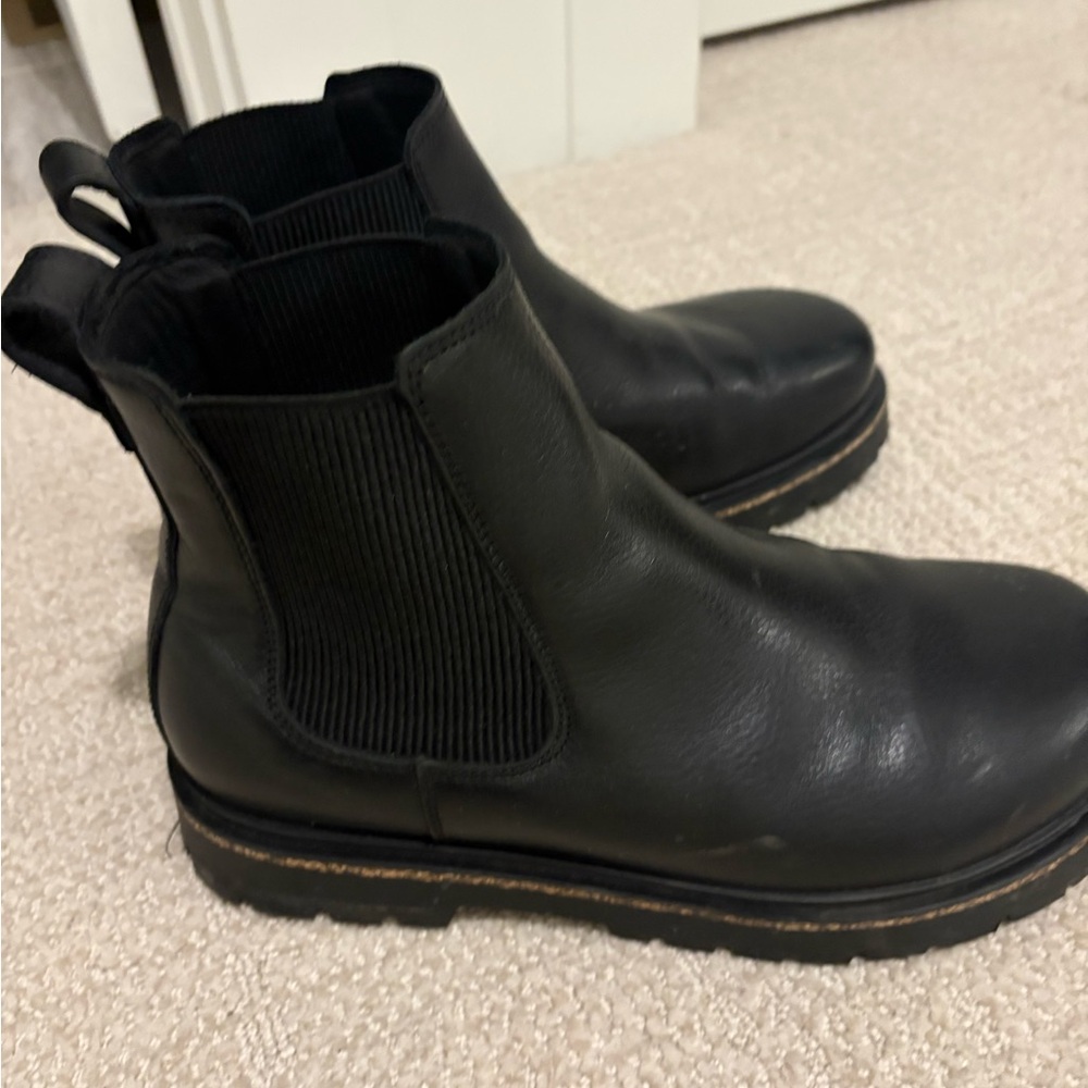 Birkenstock Women’s Chelsea Black Leather Ankle Boots - Picture 3 of 7